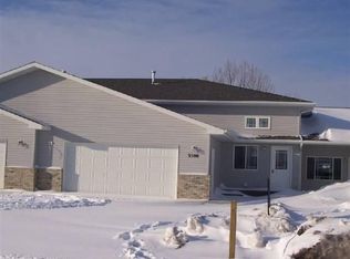 3508 10th St SW UNIT D-3, Minot, ND 58701