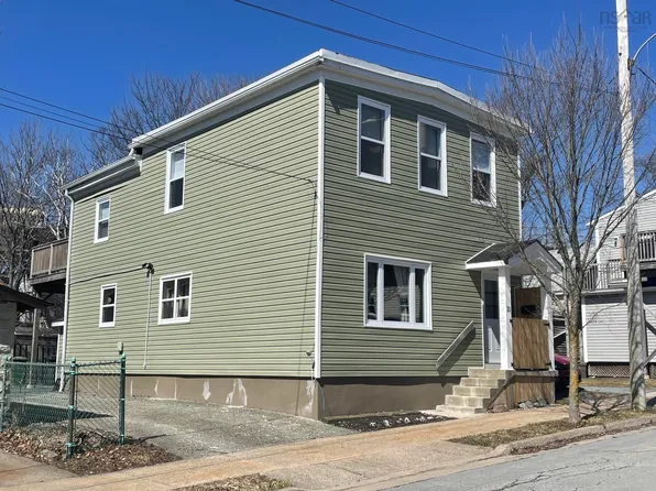 11 Best St, Dartmouth, NS B3A 2W8