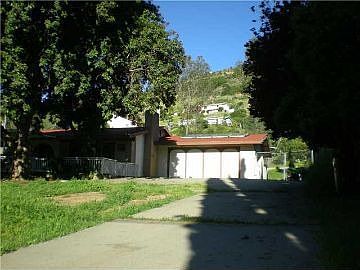 1st image of 26633 North Broadway