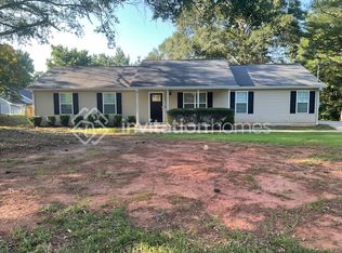 3766 Paddington Trl, Rex, GA 30273