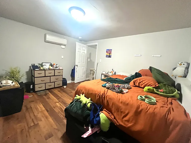 712 Saint Paul St #2 — Photo 6