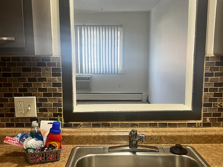 931 Old Marion Rd NE #106 — Photo 11
