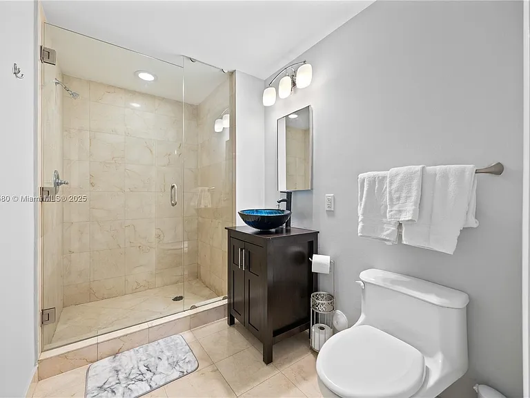 6365 Collins Ave #4106 — Photo 12