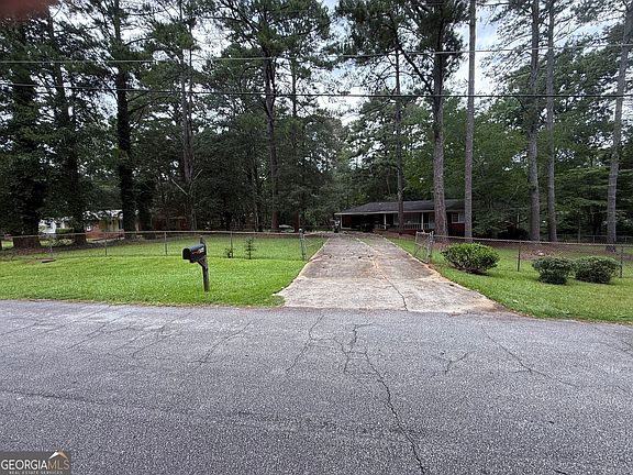 2nd image of 856 Virginia Ct