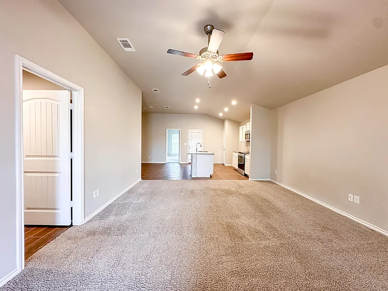 10424 Waverly Ave — Photo 35