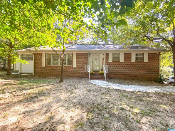 1804 Martin St S, Pell City, AL 35128