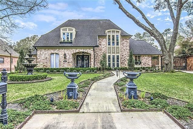 1st image of 5523 Pine Arbor Dr
