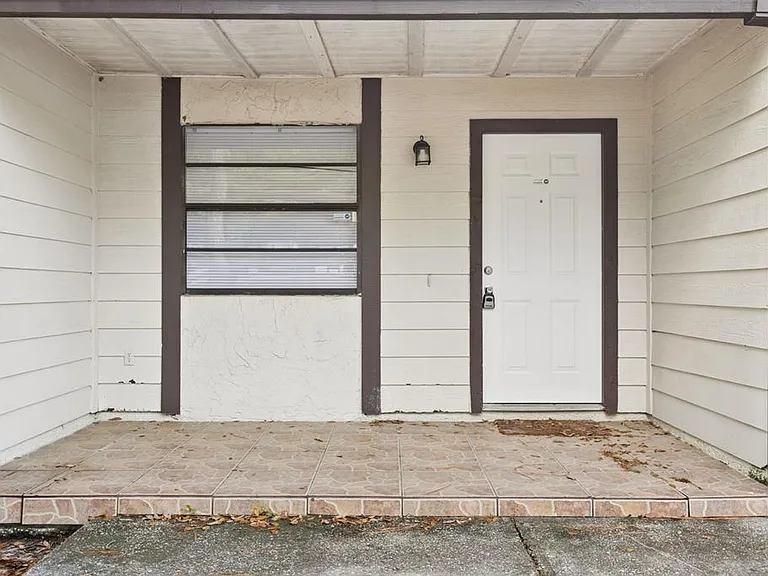 10307 Councils Way — Photo 2