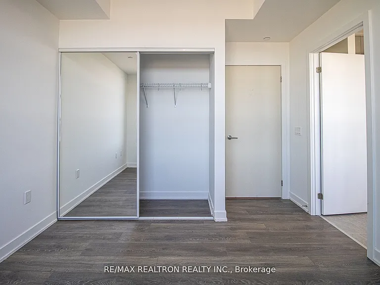 1606 Charles St #1402 — Photo 22