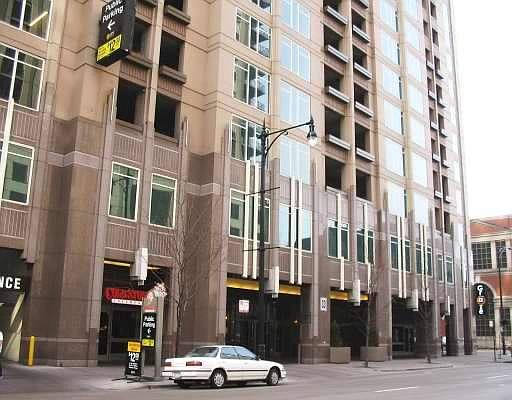 1st image of 33 W Ontario St #27F