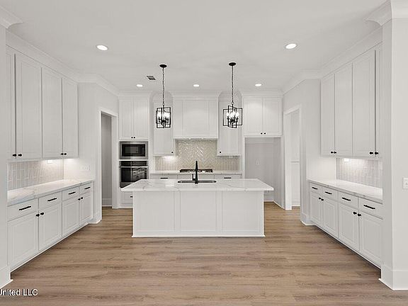 3rd image of 523 Portner Way