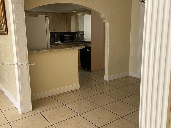 2nd image of 800 NW 76th Ave #800