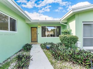2230 Atlanta St, Hollywood, FL 33020