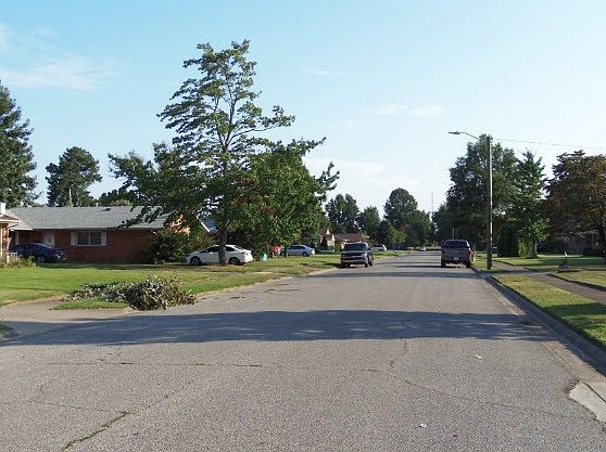 5th image of 3423 Comanche Pl