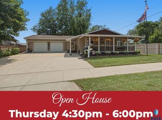 807 E Elder St, Canton, SD 57013