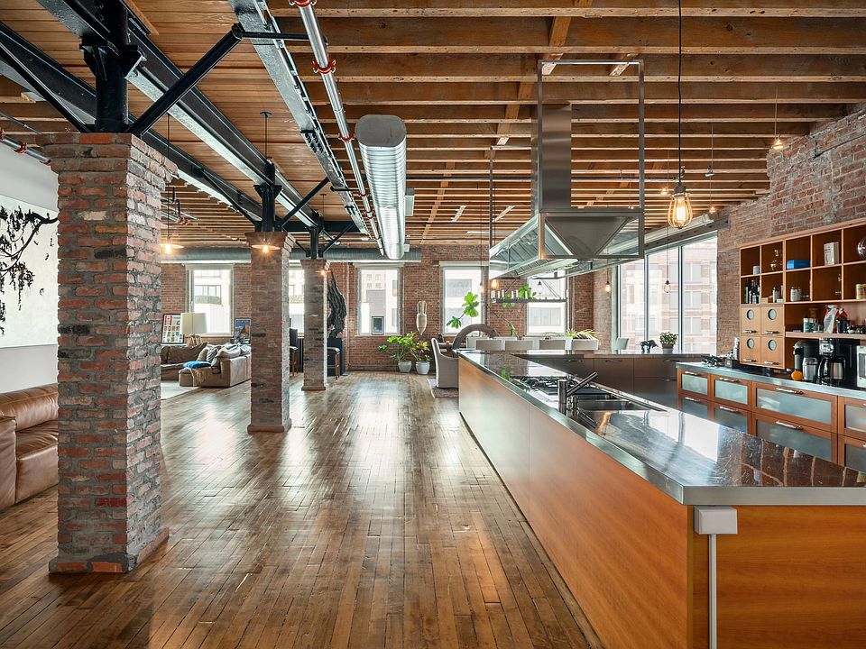 1st image of 120 11th Ave #Loft5b