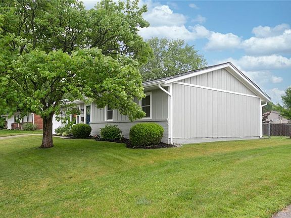 3rd image of 214 Southview Ln