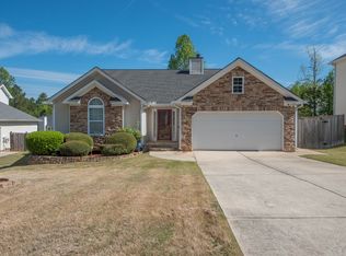 5095 Roxton Ln, Douglasville, GA 30135