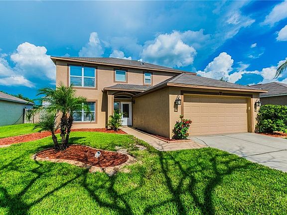 3rd image of 12932 Lake Vista Dr