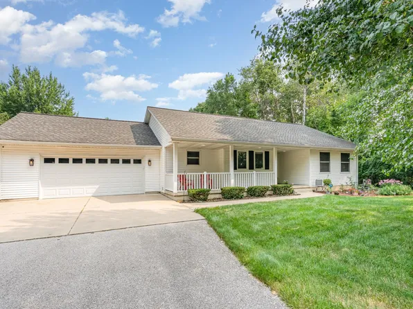 1822 Filmore St, Essexville, MI 48732