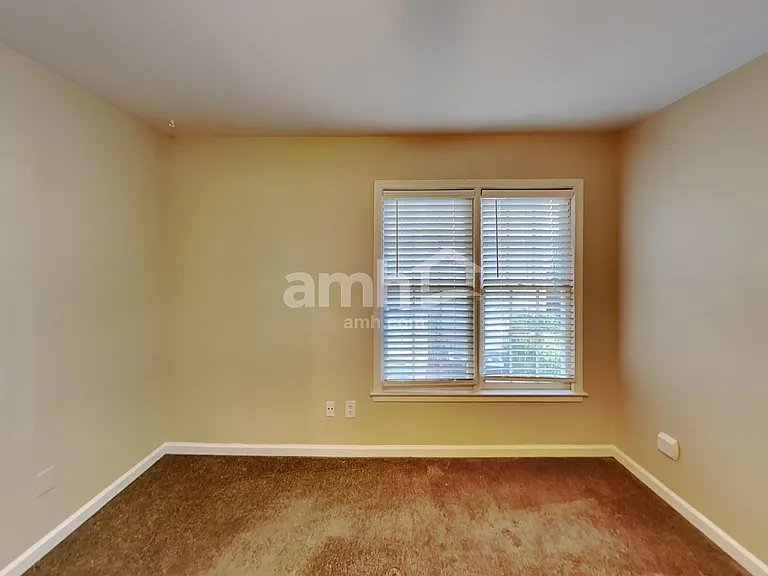 1514 Shadow Ridge Cir — Photo 19