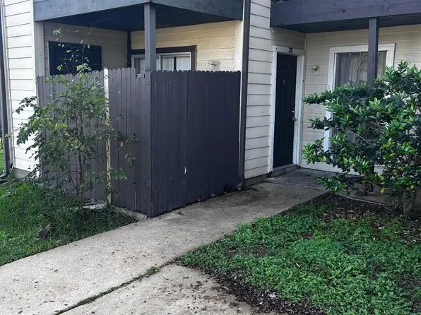 12615 Brookglade Cir Unit 407, Houston, TX 77099