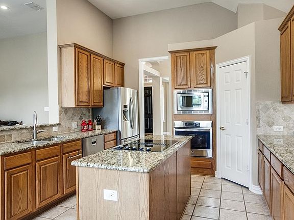 2nd image of 4209 Bonita Dr