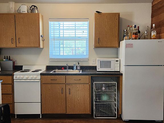 4th image of 83 Grubs Rv Park