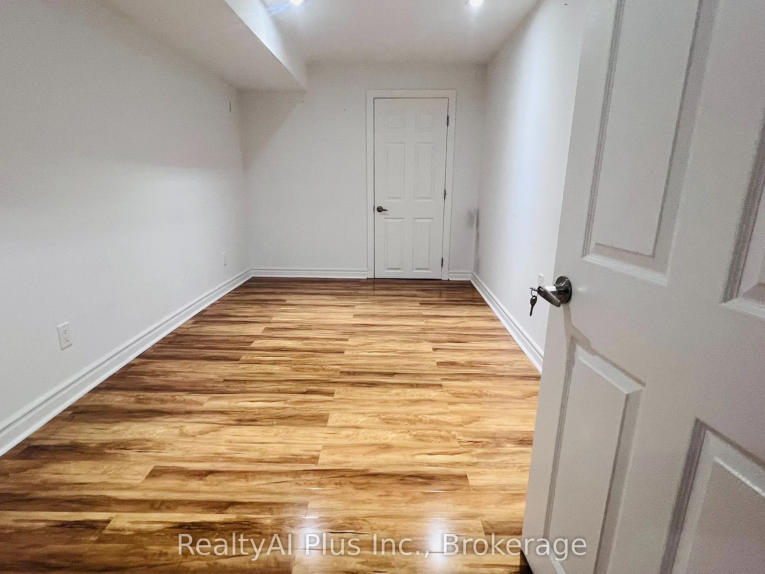 2 bed, $1,980 — Photo 3