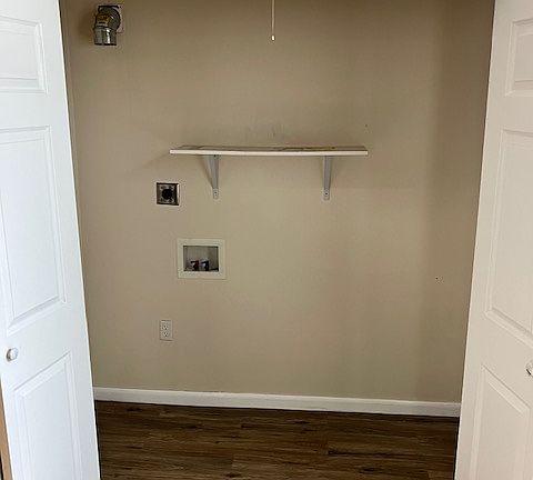 5th image of 6603 Carlisle Pike APT B