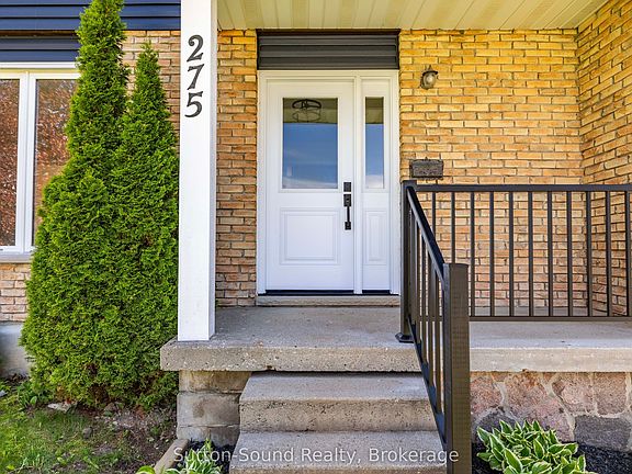 4th image of 275 8th Ave E