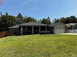 6556 Fall St, Milton, FL 32570