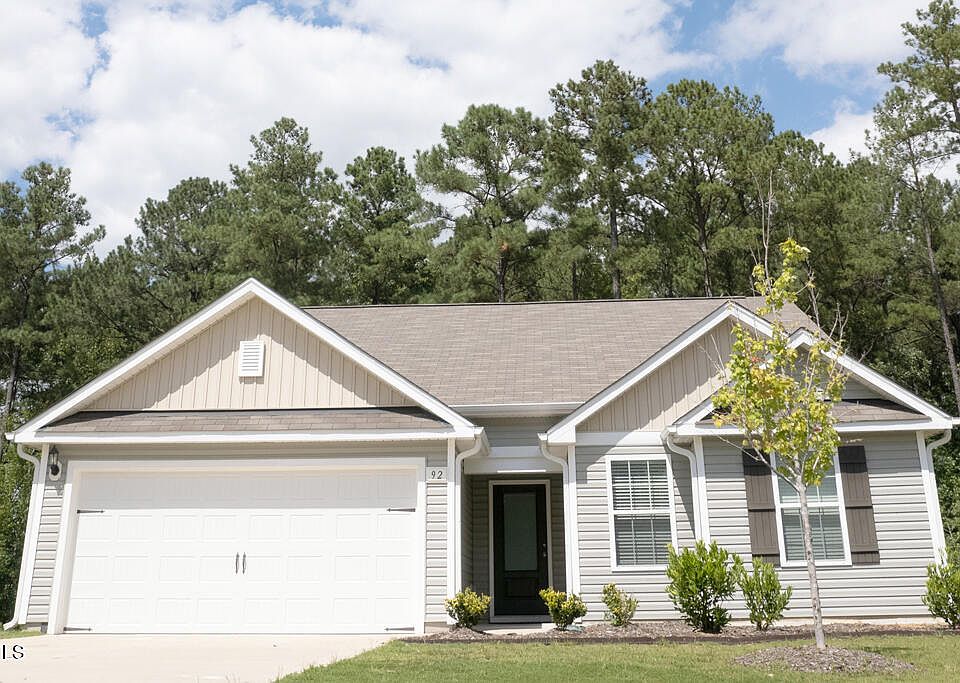 1st image of 92 Chedworth Dr