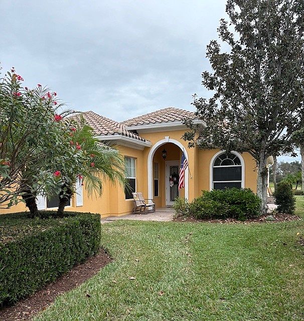 1st image of 5235 Eleuthra Cir