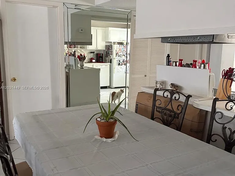 215 SE 3rd Ave #403A — Photo 6