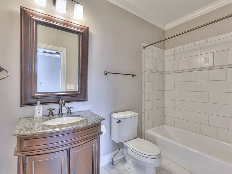 4100A Oriole Pl — Photo 47
