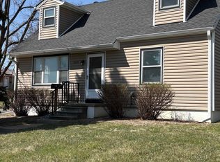 12210 Seldin Dr, Omaha, NE 68144