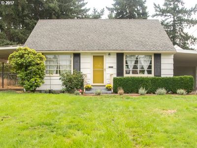 12332 SE Madison St, Portland, OR, 97233