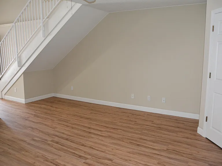 7392 Mead Dr — Photo 17