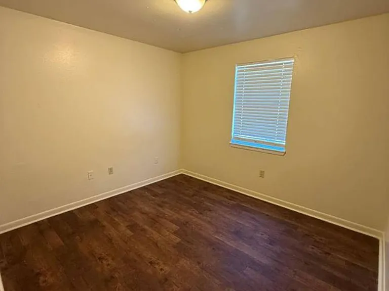 8252 Skysail Ave #2 — Photo 3