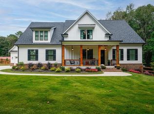 751 Lummus Rd, Cumming, GA 30040