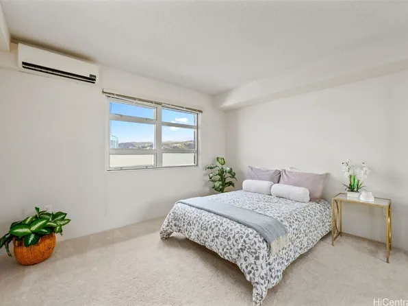 801 South St APT 1710, Honolulu, HI 96813