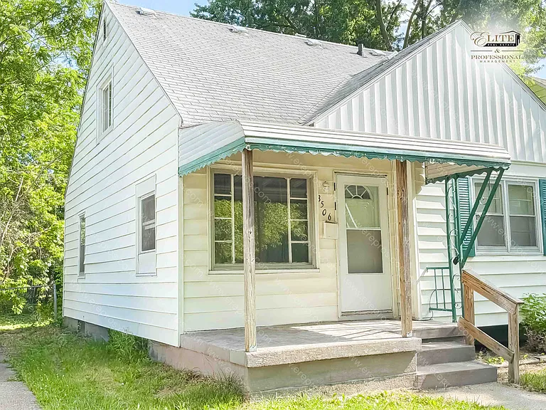 3506 Herrick St — Photo 20