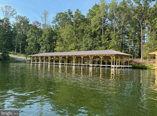 77 Parkview Pl, Mineral, VA 23117