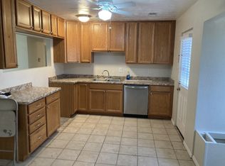 1506 Erbbe St NE, Albuquerque, NM 87112