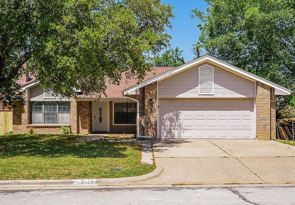 1st image of 2119 Cold Springs Dr