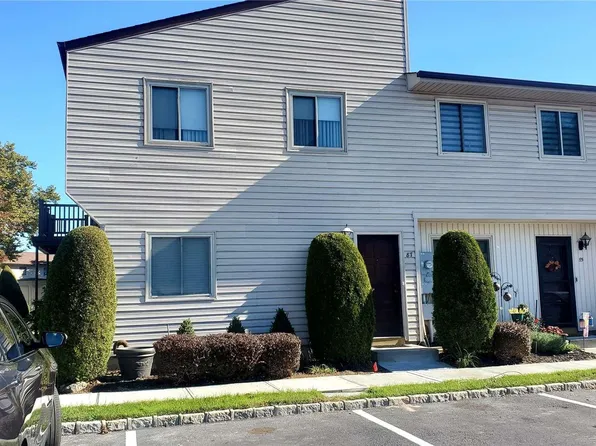 650 Newbridge Road #87, East Meadow, NY 11554