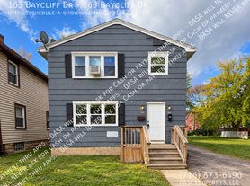 163 Baycliff Dr, Rochester, NY
