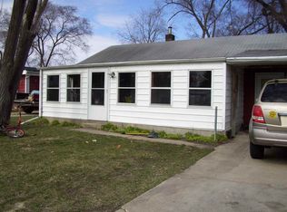 418 Marquette Rd, Machesney Park, IL 61115