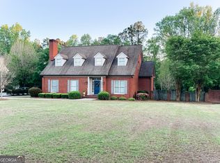 1370 Cedar Dr, Madison, GA 30650